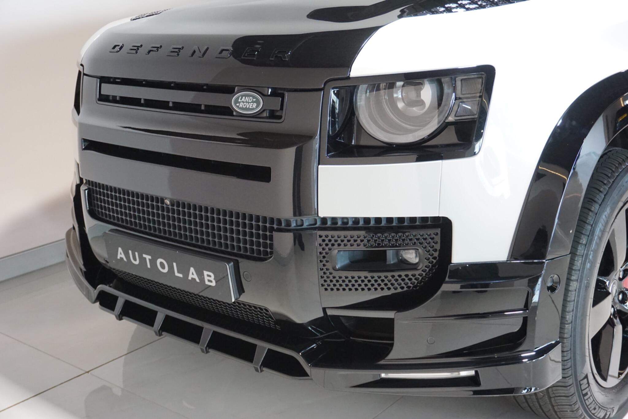 Land Rover Defender 90 3.0 D300 MHEV X-Dynamic HSE Hard Top SUV 3dr Diesel Auto 4WD SWB Euro 6 (s/s) (300 ps)